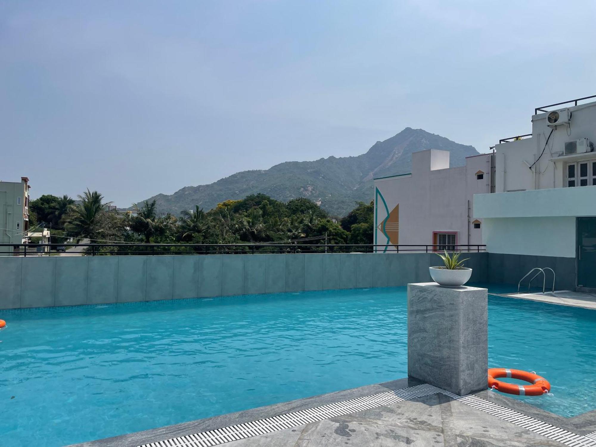 Aashreya Suites Tiruvannāmalai Exteriér fotografie